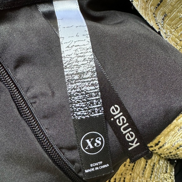 Vintage style gold dress - Picture 4 of 4